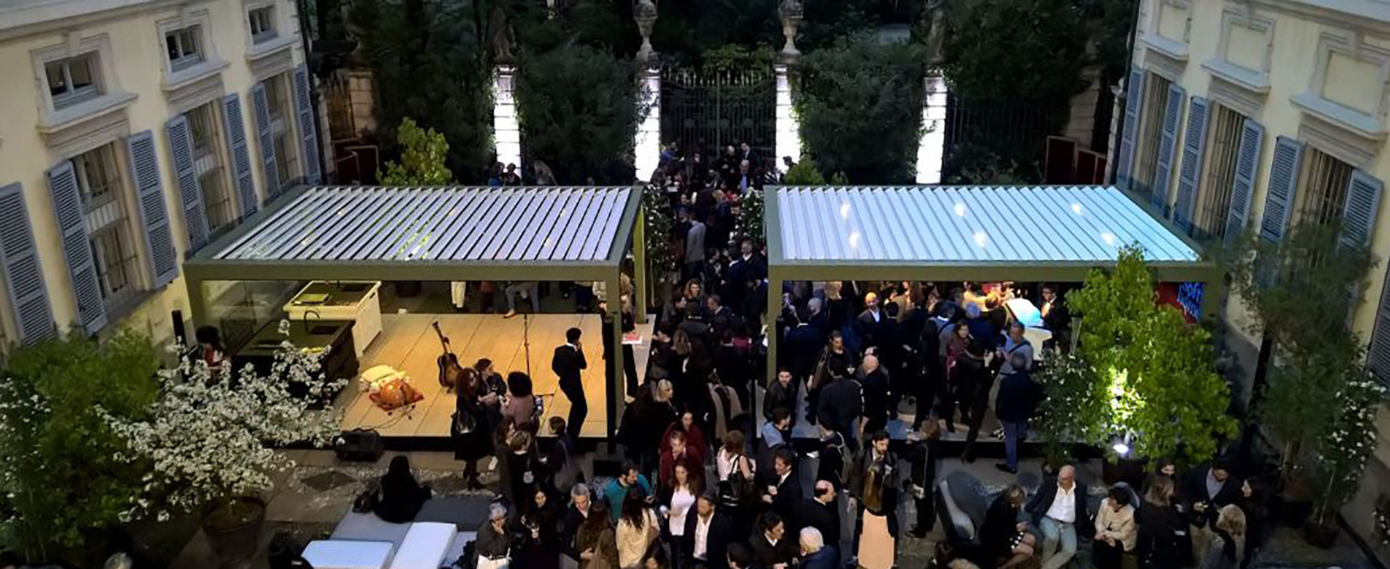 Pergole a lame per Locali