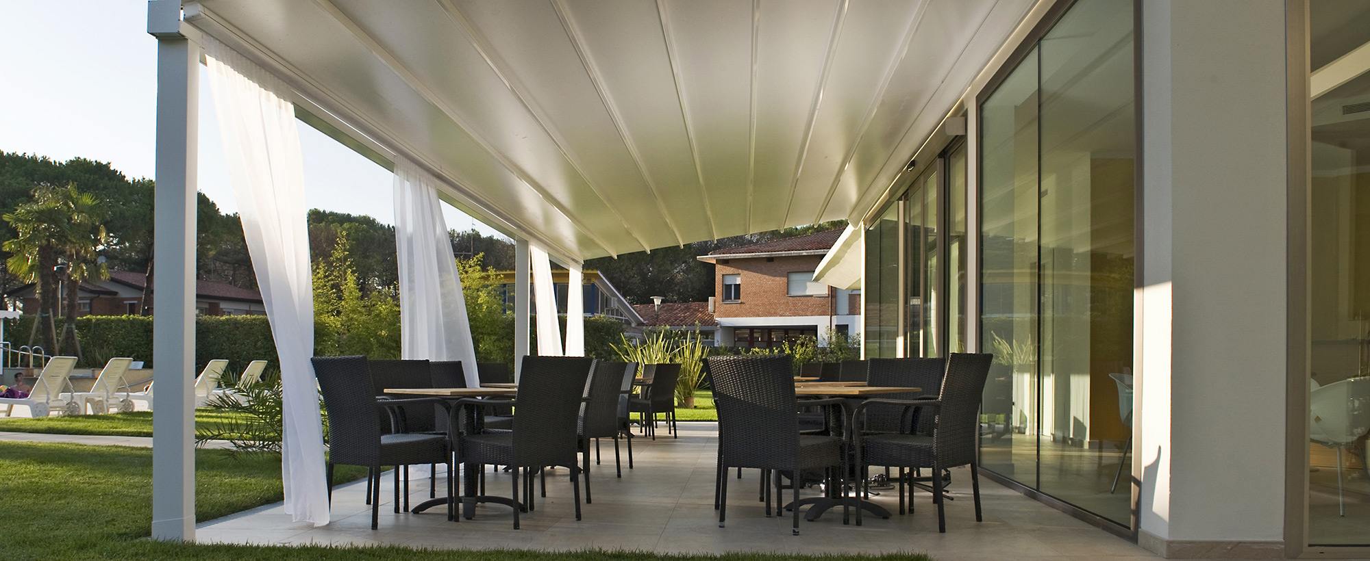 Tende a Pergola Resistenti